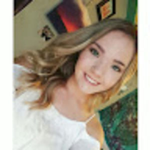 Meet your Posher, Allyssa